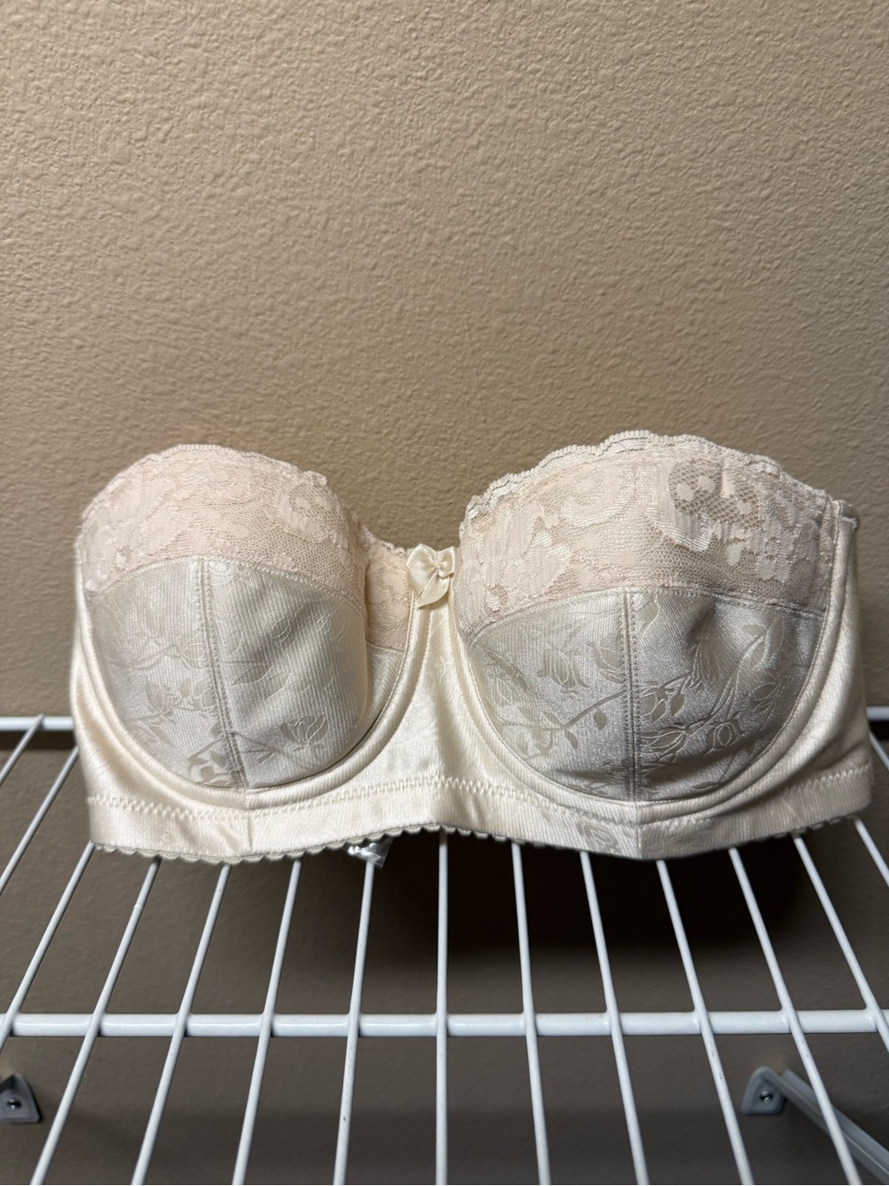 Adonna 34C Ivory Lace Longline Strapless Bustier Bra Convertible NWOT